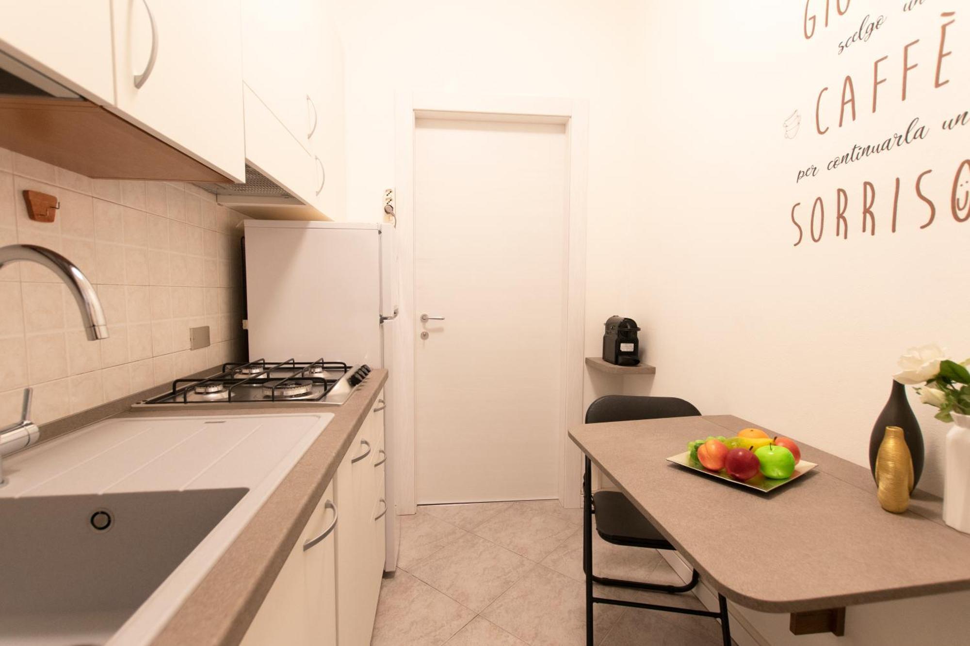 Ihost Apartment - Lodi 47 Milano Esterno foto